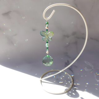 この世は陰と陽でできているのに、美しいものばかり目につく違和感